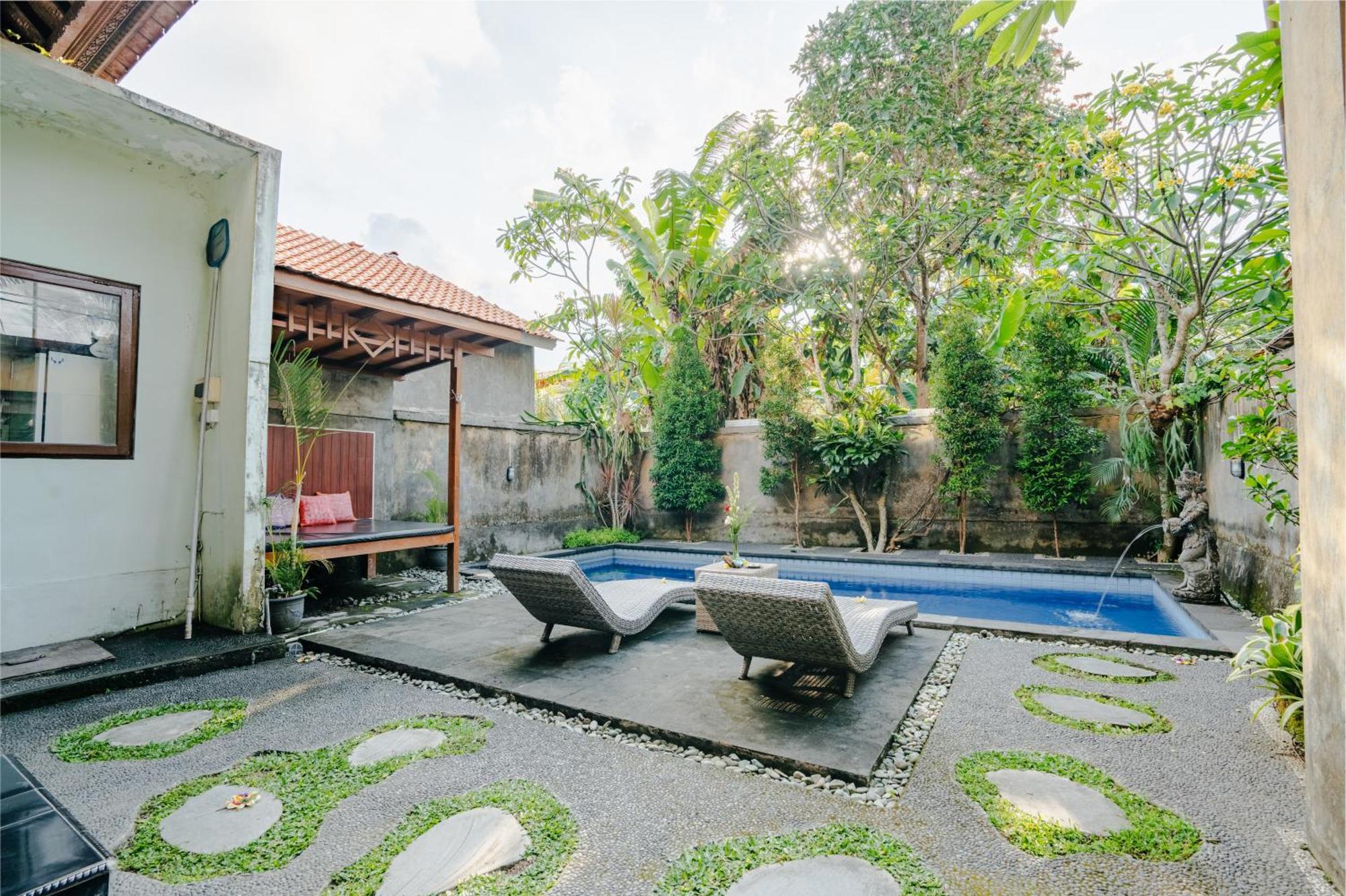 Sebujan Grand Aurora Motel Ubud  Exterior photo