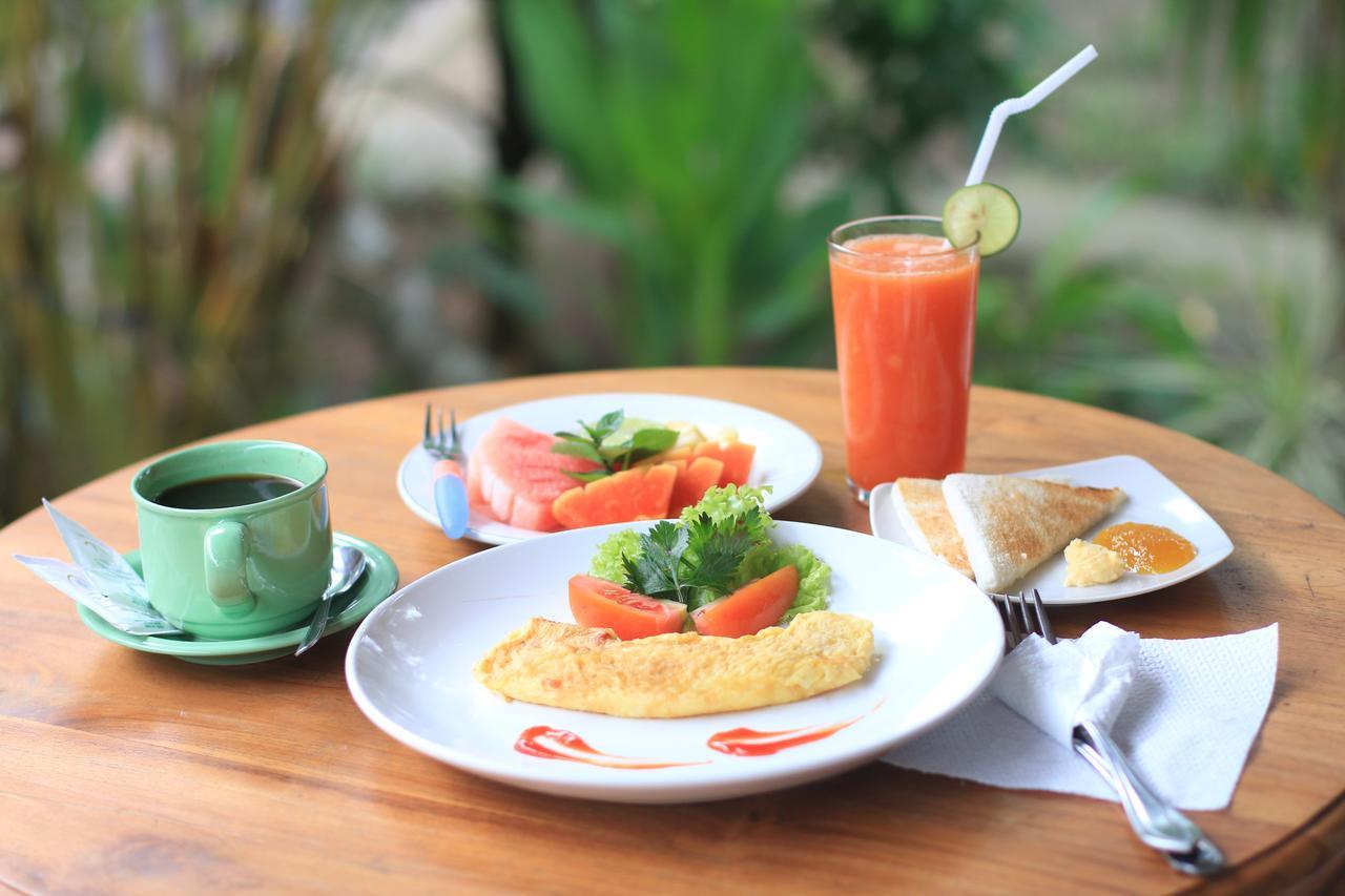 Sebujan Grand Aurora Motel Ubud  Exterior photo